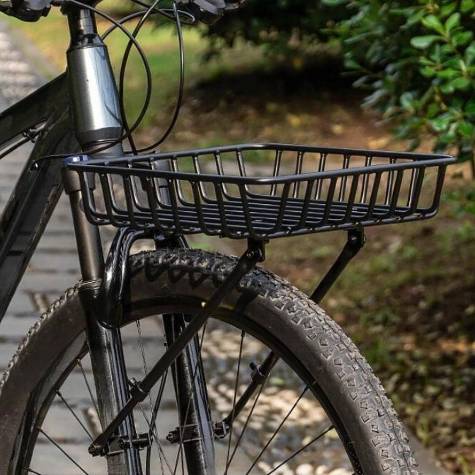 Aluminum Front Basket Lightwei - Cycling Commuter recension och pris